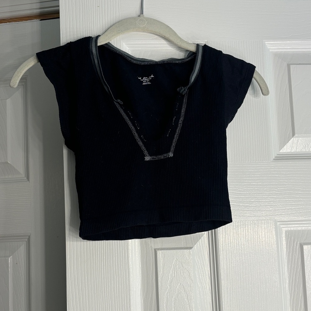 Urban Black V-Neck Crop Top